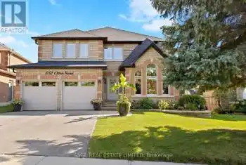 352 Otton Rd, Newmarket, Ontario L3X 1G2, 4 Bedrooms Bedrooms, 9 Rooms Rooms,5 BathroomsBathrooms,All Houses,Sold,Otton,N9419624