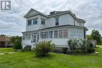 4430 Water Street, Miramichi, New Brunswick E1N4L7, 5 Bedrooms Bedrooms, ,2 BathroomsBathrooms,All Houses,For Sale,4430 Water Street,NB088703