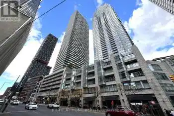 2221 Yonge St Unit# 3003, Toronto, Ontario M4S 0B8, 2 Bedrooms Bedrooms, 5 Rooms Rooms,2 BathroomsBathrooms,Condo,Rented,Yonge,C9513052