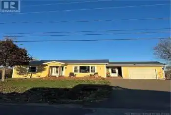 75 Church Street, Petitcodiac, New Brunswick E4Z4E2, 5 Bedrooms Bedrooms, ,2 BathroomsBathrooms,All Houses,For Sale,75 Church Street,NB108522