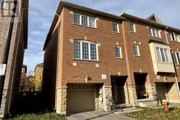 151 Silverwood Ave Unit# 36, Richmond Hill, Ontario L4S 0C9, 4 Bedrooms Bedrooms, 7 Rooms Rooms,4 BathroomsBathrooms,All Houses,Rented,Silverwood,N9767362