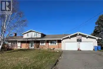 245 Beaulieu Street, Grand-Sault/Grand Falls, New Brunswick E3Y1E4, 4 Bedrooms Bedrooms, ,3 BathroomsBathrooms,All Houses,For Sale,245 Beaulieu Street,NB108567