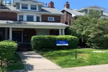 96 Roncesvalles Avenue, Toronto (High Park-Swansea), Ontario M6R2K8, 3 Bedrooms Bedrooms, ,3 BathroomsBathrooms,All Houses,For Sale,Roncesvalles,W9767969