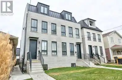 50A Lanark Avenue Toronto (Humewood-Cedarvale) Ontario M6C2B4