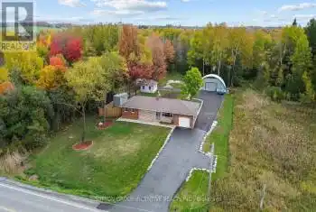 7941 10 Sideroad, Innisfil, Ontario L9S 4T2, 3 Bedrooms Bedrooms, 6 Rooms Rooms,3 BathroomsBathrooms,All Houses,Sold,10 Sideroad,N10324570