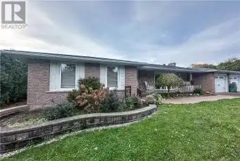 2320 HENDERSHOT Road, Binbrook, Ontario L0R1C0, 5 Bedrooms Bedrooms, ,2 BathroomsBathrooms,All Houses,For Sale,HENDERSHOT,40671870