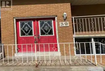 39 Fallway Road Unit# Upper, Brampton (Madoc), Ontario L6V3H1, 3 Bedrooms Bedrooms, ,1 BathroomBathrooms,All Houses,For Rent,Fallway,W10405956