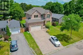 656 Geneva Street, St. Catharines, Ontario L2N2J8, 6 Bedrooms Bedrooms, ,5 BathroomsBathrooms,All Houses,For Sale,Geneva,X10406474