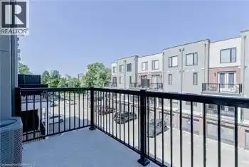 99 ROGER Street Unit# 28, Waterloo, Ontario N2J0G1, 3 Bedrooms Bedrooms, ,3 BathroomsBathrooms,All Houses,For Sale,ROGER,40673524