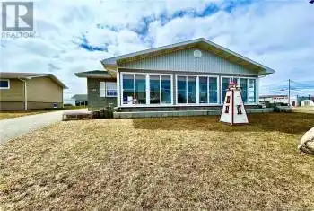 7662 du Havre, Bas-Caraquet, New Brunswick E1W5X2, 2 Bedrooms Bedrooms, ,1 BathroomBathrooms,All Houses,For Sale,7662 du Havre,NB098722