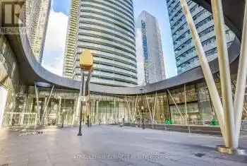 14 York Street Unit# 2804, Toronto (Waterfront Communities), Ontario M5J0B1, 1 Bedroom Bedrooms, ,1 BathroomBathrooms,Condo,For Sale,York,C10413769