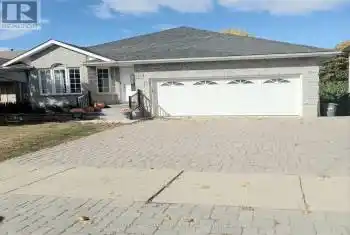 125 Municipal Street, Guelph (Old University), Ontario N1G4R1, 9 Bedrooms Bedrooms, ,4 BathroomsBathrooms,All Houses,For Sale,Municipal,X10415554