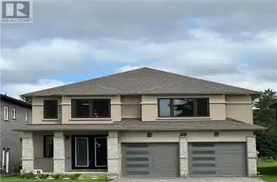 15 ROSELAWN Avenue Ancaster Ontario L9G2H9