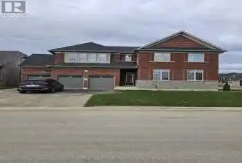 45 Bellflower Crescent, Adjala-Tosorontio (Colgan), Ontario L0G1W0, 4 Bedrooms Bedrooms, ,4 BathroomsBathrooms,All Houses,For Sale,Bellflower,N10418591