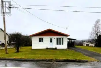 31 Rossignol Road, Edmundston, New Brunswick E3V3W2, 3 Bedrooms Bedrooms, ,1 BathroomBathrooms,All Houses,For Sale,31 Rossignol Road,NB109204