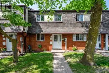 584 Tenth Street, Collingwood, Ontario L9Y4C1, 3 Bedrooms Bedrooms, ,2 BathroomsBathrooms,All Houses,For Sale,Tenth,S10422224