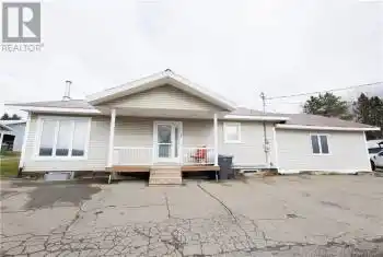 47 Principale Street, Sainte-Anne-De-Madawaska, New Brunswick E7E1A5, 2 Bedrooms Bedrooms, ,2 BathroomsBathrooms,All Houses,For Sale,47 Principale Street,NB109265