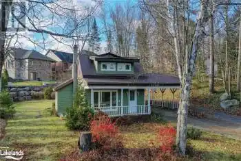 646 MUSKOKA 3 Road, Huntsville (Chaffey), Ontario P1H1C9, 3 Bedrooms Bedrooms, ,2 BathroomsBathrooms,All Houses,For Sale,MUSKOKA 3,X10440067