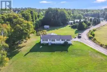 5 Holmes Road, Grand Lake, New Brunswick E4B1H8, 3 Bedrooms Bedrooms, ,2 BathroomsBathrooms,All Houses,For Sale,5 Holmes Road,NB109385