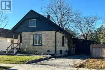 153 Elgin St, London, Ontario N5Z 2T7, 3 Bedrooms Bedrooms, 10 Rooms Rooms,1 BathroomBathrooms,All Houses,Rented,Elgin,X10429522