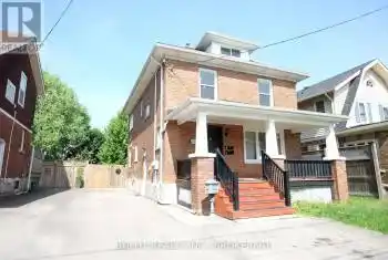 5029 Fourth Avenue Unit# 2, Niagara Falls (211 - Cherrywood), Ontario L2E4P5, 2 Bedrooms Bedrooms, ,1 BathroomBathrooms,All Houses,For Rent,Fourth,X10431870