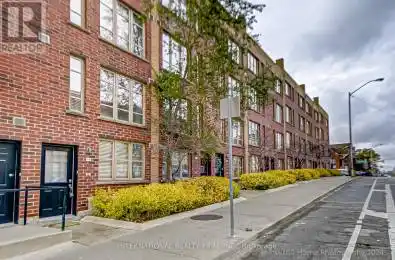 21 Ruttan Street Unit# TH 141 Toronto (Dufferin Grove) Ontario M6P0A1