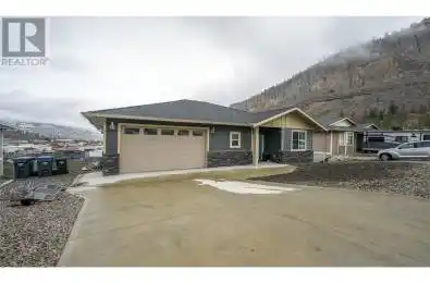 8752 Palmer Place Summerland British Columbia V0H1Z2