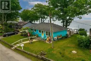 2090 LAKESHORE Road, Dunnville, Ontario N1A2W8, 3 Bedrooms Bedrooms, ,1 BathroomBathrooms,All Houses,For Sale,LAKESHORE,40680252