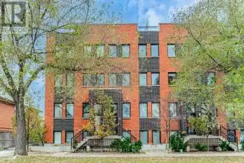 68 Winston Park Boulevard Unit# 57, Toronto (Downsview-Roding-CFB), Ontario M3K1C3, 2 Bedrooms Bedrooms, ,2 BathroomsBathrooms,All Houses,For Sale,Winston Park,W10442006