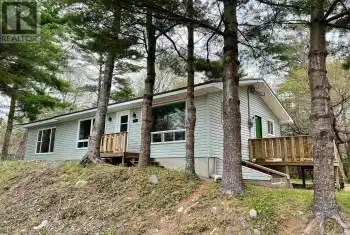 98 Lakeside Drive, Welshtown, Nova Scotia B0T1W0, 2 Bedrooms Bedrooms, ,1 BathroomBathrooms,All Houses,For Sale,Lakeside,202427270