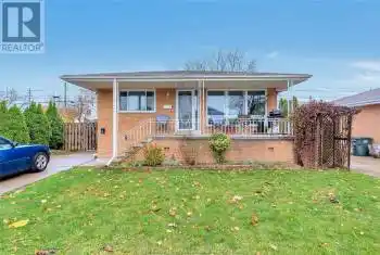 1279 TOURANGEAU, Windsor, Ontario N8Y4H8, 5 Bedrooms Bedrooms, ,2 BathroomsBathrooms,All Houses,For Sale,TOURANGEAU,24028259