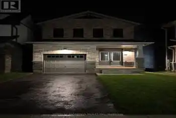 148 EASTBRIDGE Avenue, Welland (774 - Dain City), Ontario L3B0M6, 3 Bedrooms Bedrooms, ,3 BathroomsBathrooms,All Houses,For Rent,EASTBRIDGE,X10934447