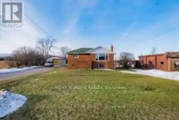 3369 County 36 Road, Kawartha Lakes (Bobcaygeon), Ontario K0M1A0, 4 Bedrooms Bedrooms, ,1 BathroomBathrooms,All Houses,For Sale,County 36,X11177036