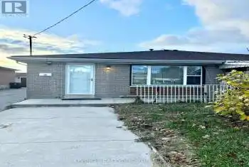 66 Ruthmar Crescent, Toronto (Black Creek), Ontario M3N2C5, 3 Bedrooms Bedrooms, ,1 BathroomBathrooms,All Houses,For Rent,Ruthmar,W11198871