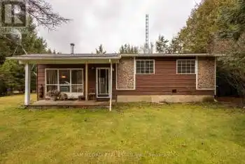 111490 Grey County Road 14, Southgate, Ontario N0G1N0, 3 Bedrooms Bedrooms, ,2 BathroomsBathrooms,All Houses,For Sale,Grey County Road 14,X11249566