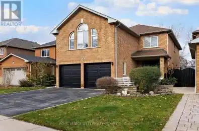 370 Royalpark Way Vaughan (Elder Mills) Ontario L4H1K1