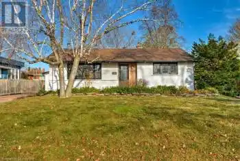 5470 RANDOLPH Crescent, Burlington, Ontario L7L3C5, 4 Bedrooms Bedrooms, ,2 BathroomsBathrooms,All Houses,For Sale,RANDOLPH,40681971