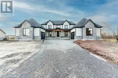 256 MOUNTAIN Road Grimsby Ontario L3M4E7