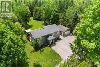 582742 9B Sdrd, Chatsworth, Ontario N0H 2V0, 3 Bedrooms Bedrooms, 9 Rooms Rooms,3 BathroomsBathrooms,All Houses,Sold,9B,X10846418