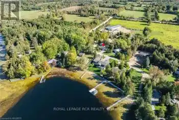 257 MCCULLOUGH LAKE Dr, Chatsworth, Ontario N0H 2V0, 3 Bedrooms Bedrooms, 8 Rooms Rooms,2 BathroomsBathrooms,All Houses,Sold,MCCULLOUGH LAKE,X10846536