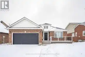 14 Dickinson Crt, Centre Wellington, Ontario N0B 1S0, 2 Bedrooms Bedrooms, 9 Rooms Rooms,3 BathroomsBathrooms,All Houses,Sold,Dickinson,X11882950