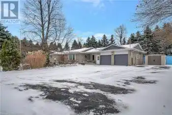 715362 OXFORD RD 4, Woodstock, Ontario N4S7V9, 3 Bedrooms Bedrooms, ,2 BathroomsBathrooms,All Houses,For Sale,OXFORD RD 4,40683992