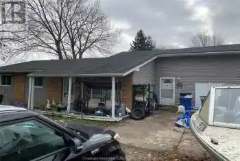 5033 DUFFERIN Avenue, Wallaceburg, Ontario N8A4N1, 4 Bedrooms Bedrooms, ,2 BathroomsBathrooms,All Houses,For Sale,DUFFERIN,24029091