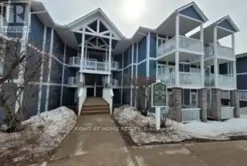 90 HIGHLAND Drive Unit# 2228/29, Oro-Medonte (Horseshoe Valley), Ontario L0L2L0, 2 Bedrooms Bedrooms, ,2 BathroomsBathrooms,All Houses,For Sale,HIGHLAND,S11885697