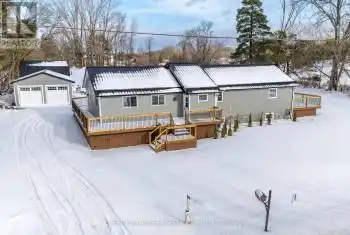 84 County Road 1, Prince Edward County (Hallowell), Ontario K0K2T0, 6 Bedrooms Bedrooms, ,3 BathroomsBathrooms,All Houses,For Sale,County Road 1,X11886111