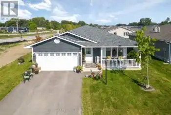 196 Lake Breeze Drive, Ashfield-Colborne-Wawanosh (Ashfield Twp), Ontario N7A0C4, 2 Bedrooms Bedrooms, ,2 BathroomsBathrooms,All Houses,For Sale,Lake Breeze,X11887840