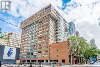 15 Mcmurrich Street Unit# 201, Toronto (Annex), Ontario M5R3M6, 2 Bedrooms Bedrooms, ,2 BathroomsBathrooms,Condo,For Sale,Mcmurrich,C11887837