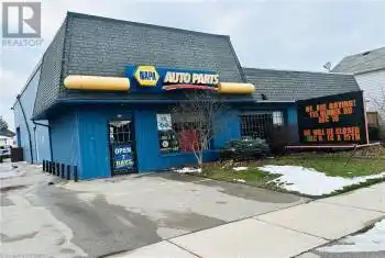 52 MOORE Street, St. Thomas, Ontario N5R3W3, ,Commercial,For Sale,MOORE,40684509