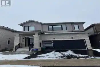 61 Valleybrook Road Unit# #UPPER, Barrie (Innis-Shore), Ontario L9S2Z8, 4 Bedrooms Bedrooms, ,3 BathroomsBathrooms,All Houses,For Rent,Valleybrook,S11889315