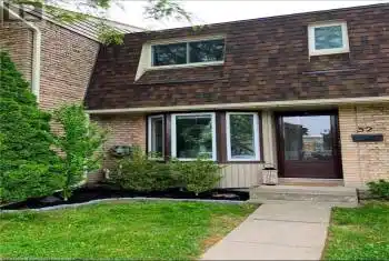 75 VENTURA Drive Unit# 52, St. Catharines, Ontario L2R7J7, 3 Bedrooms Bedrooms, ,2 BathroomsBathrooms,All Houses,For Rent,VENTURA,40682950